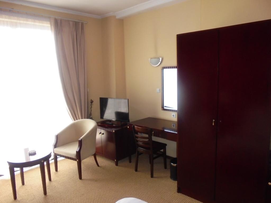 Soramba Hotel Business Plc Adis Abeba Exterior foto